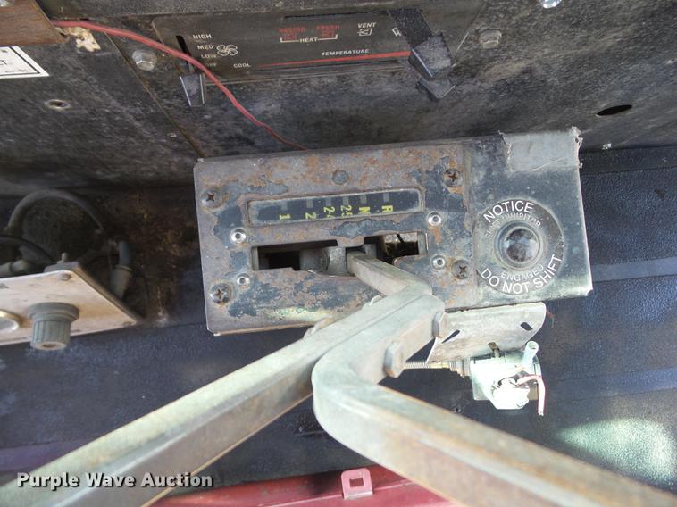 image for item DZ9193 1998 Crane Carrier Low Entry refuse truck