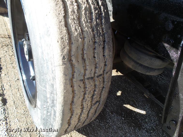 image for item DZ9193 1998 Crane Carrier Low Entry refuse truck