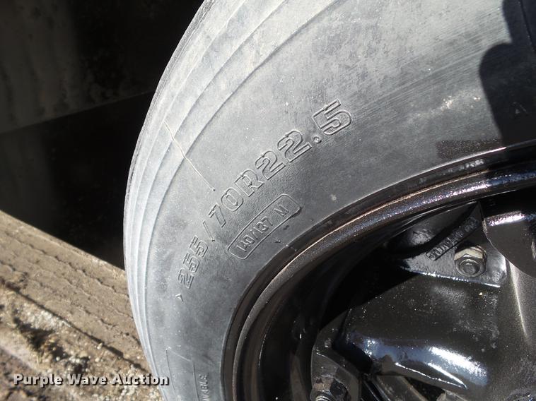 image for item DZ9193 1998 Crane Carrier Low Entry refuse truck