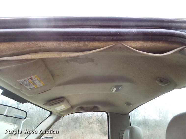 image for item EA9664 2005 Chevrolet Silverado 2500HD pickup truck