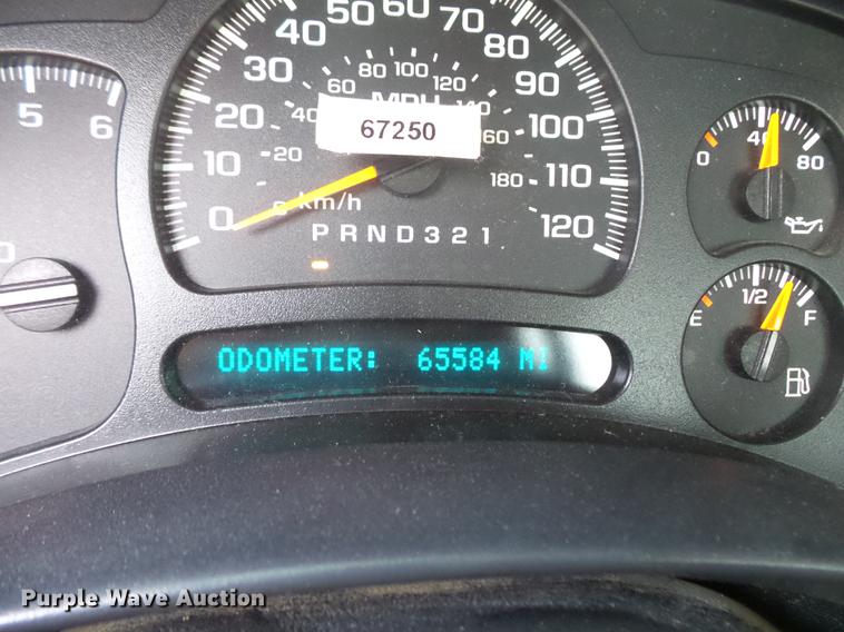 image for item EA9664 2005 Chevrolet Silverado 2500HD pickup truck