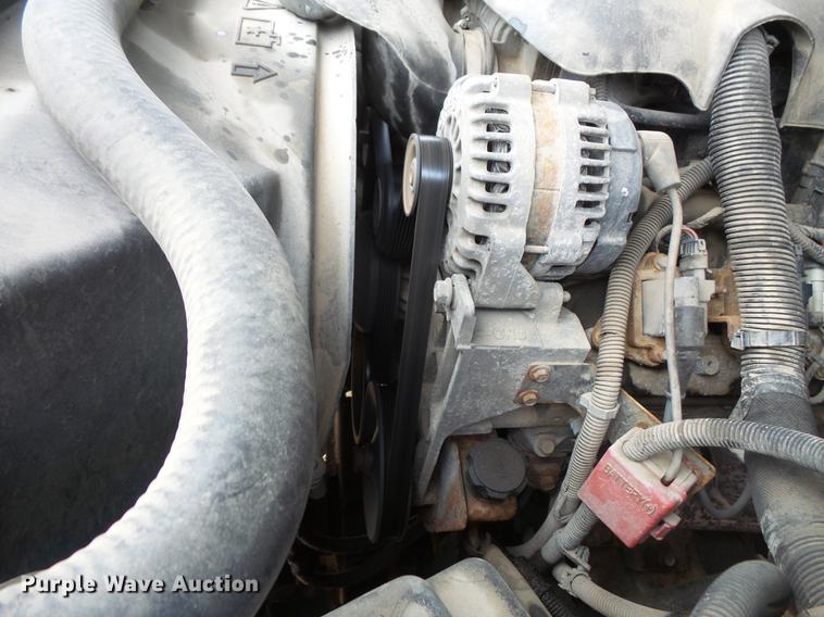 image for item EA9664 2005 Chevrolet Silverado 2500HD pickup truck