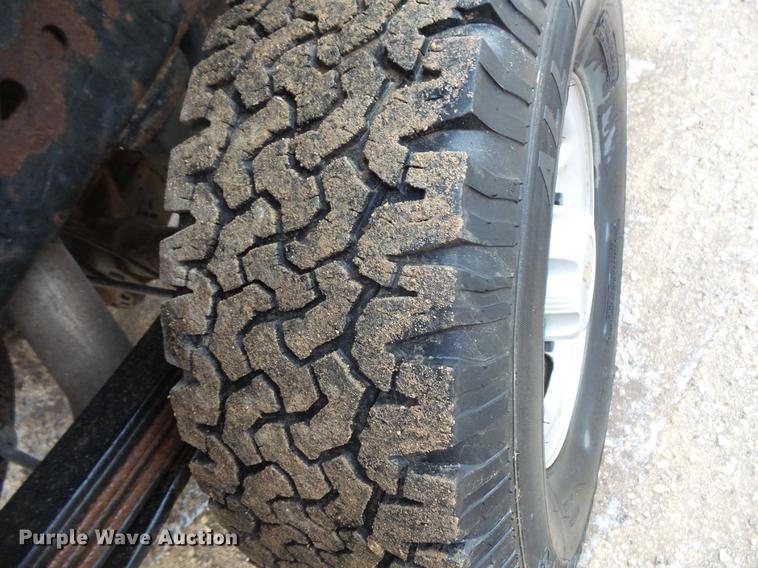 image for item EA9664 2005 Chevrolet Silverado 2500HD pickup truck