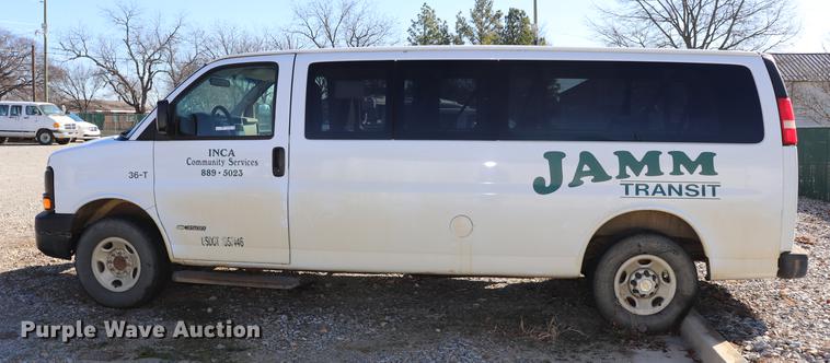 image for item EC9396 2006 Chevrolet Express 3500 Extended van