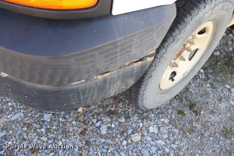 image for item EC9396 2006 Chevrolet Express 3500 Extended van