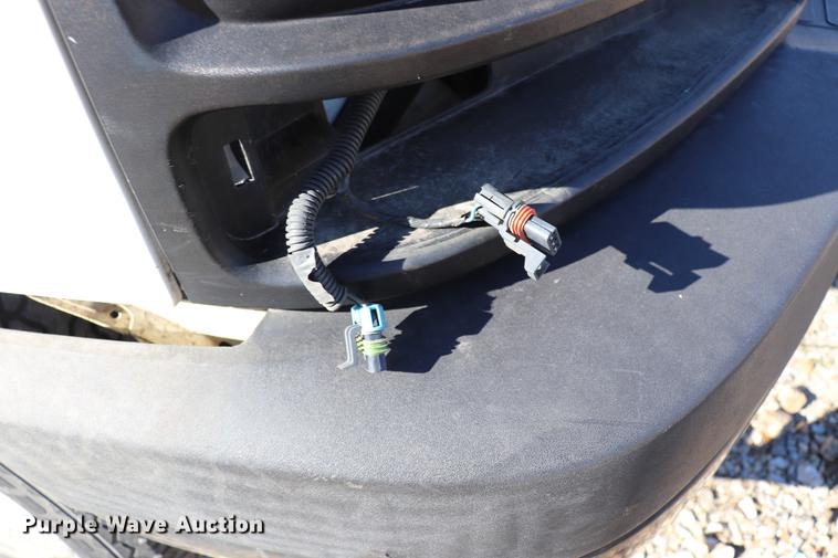 image for item EC9396 2006 Chevrolet Express 3500 Extended van