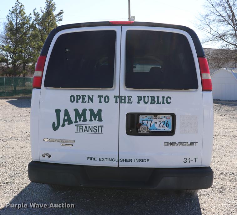 image for item EC9397 2005 Chevrolet Express 3500 Extended van