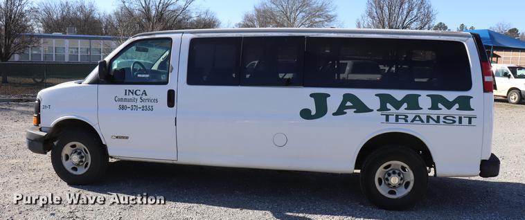 image for item EC9397 2005 Chevrolet Express 3500 Extended van