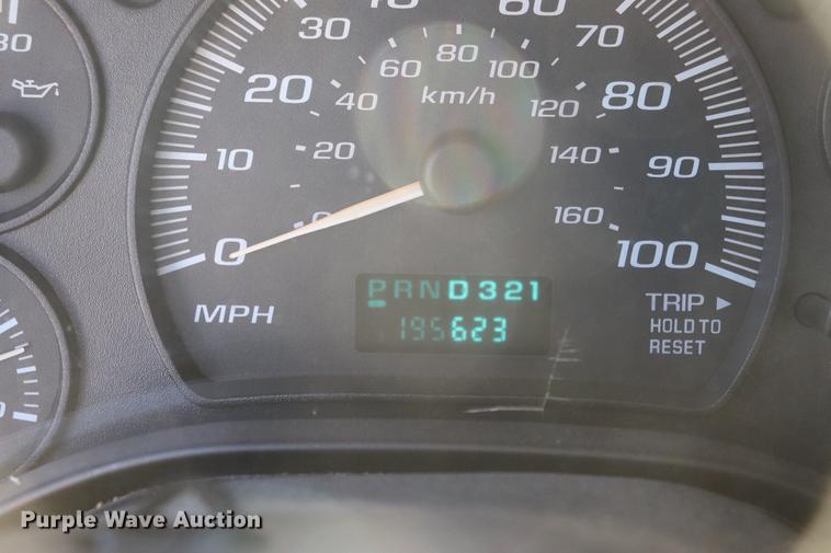 image for item EC9397 2005 Chevrolet Express 3500 Extended van