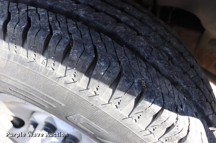 image for item EC9397 2005 Chevrolet Express 3500 Extended van