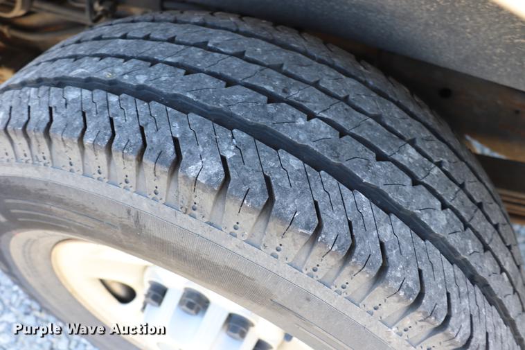 image for item EC9397 2005 Chevrolet Express 3500 Extended van