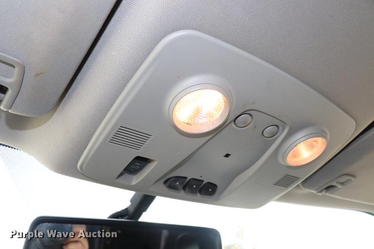 image for item EC9416 2012 Chevrolet Traverse LT