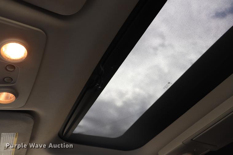 image for item EC9416 2012 Chevrolet Traverse LT