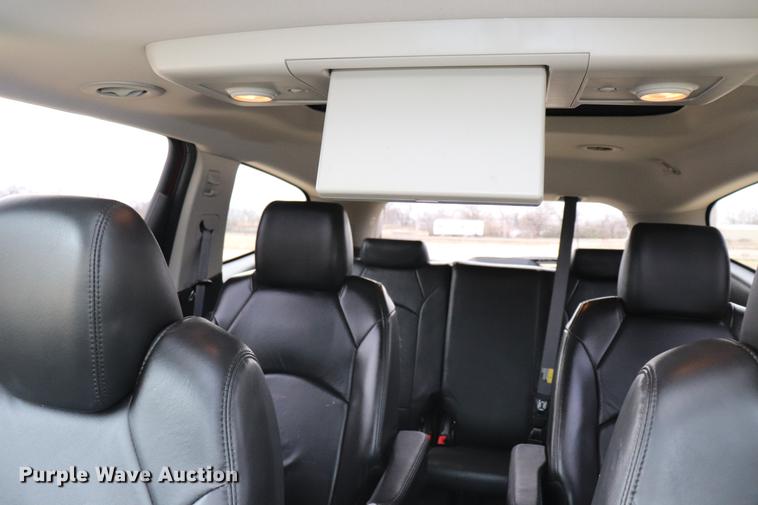 image for item EC9416 2012 Chevrolet Traverse LT