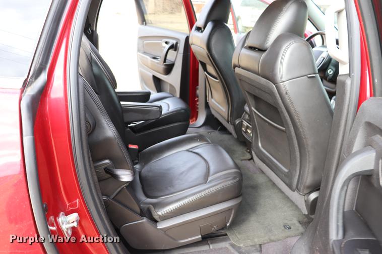 image for item EC9416 2012 Chevrolet Traverse LT