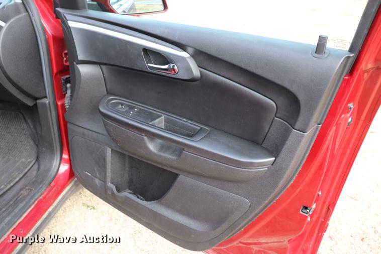 image for item EC9416 2012 Chevrolet Traverse LT