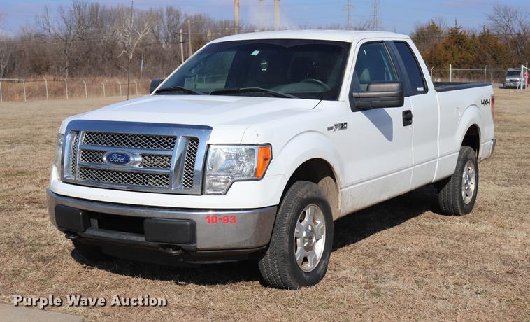 image for item EC9425 2010 Ford F150 XL Super Cab pickup truck