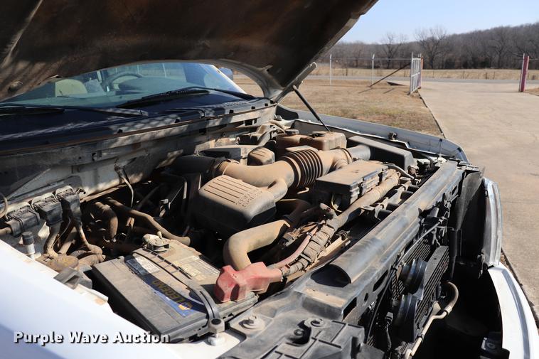 image for item EC9425 2010 Ford F150 XL Super Cab pickup truck