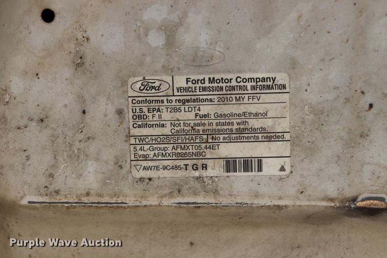 image for item EC9425 2010 Ford F150 XL Super Cab pickup truck