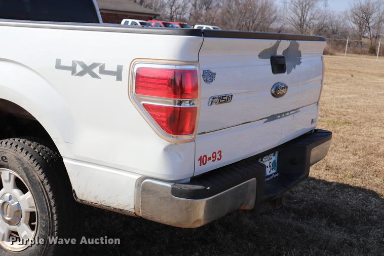 image for item EC9425 2010 Ford F150 XL Super Cab pickup truck