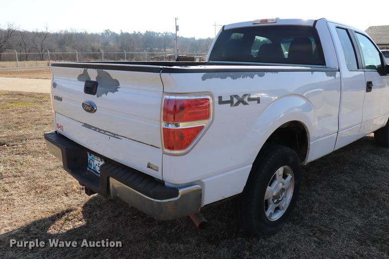 image for item EC9425 2010 Ford F150 XL Super Cab pickup truck