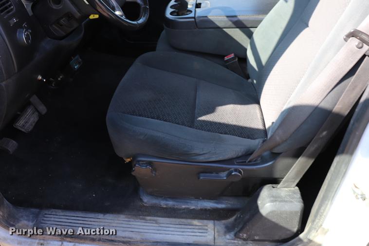 image for item EC9426 2007 Chevrolet Silverado 1500 Ext. Cab pickup truck