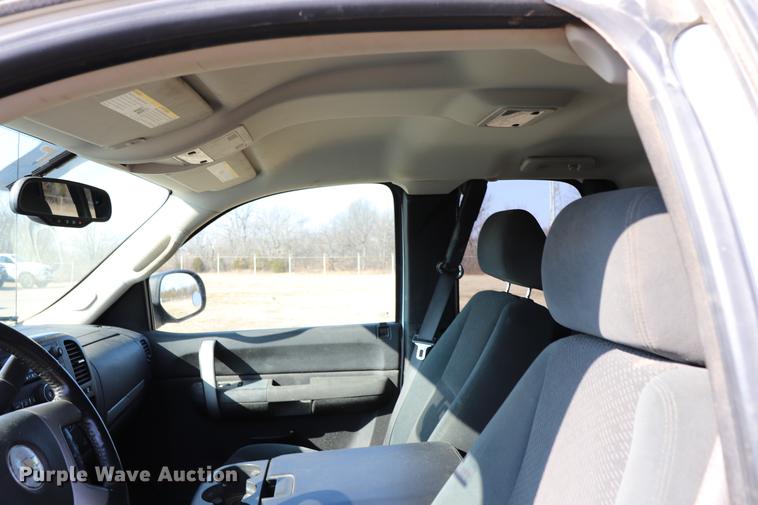 image for item EC9426 2007 Chevrolet Silverado 1500 Ext. Cab pickup truck