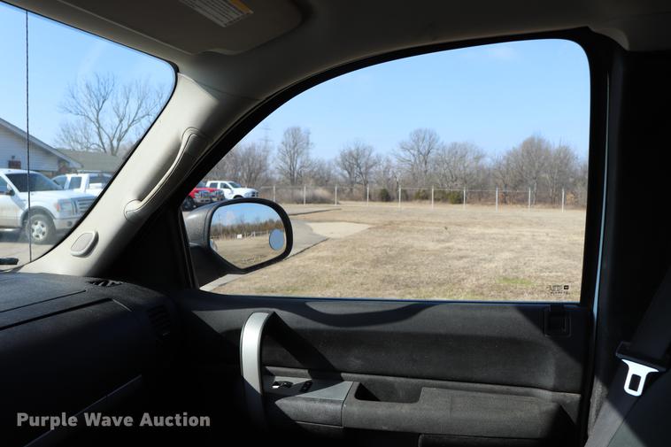 image for item EC9426 2007 Chevrolet Silverado 1500 Ext. Cab pickup truck