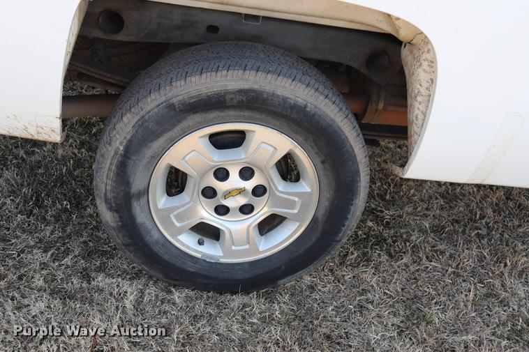 image for item EC9426 2007 Chevrolet Silverado 1500 Ext. Cab pickup truck