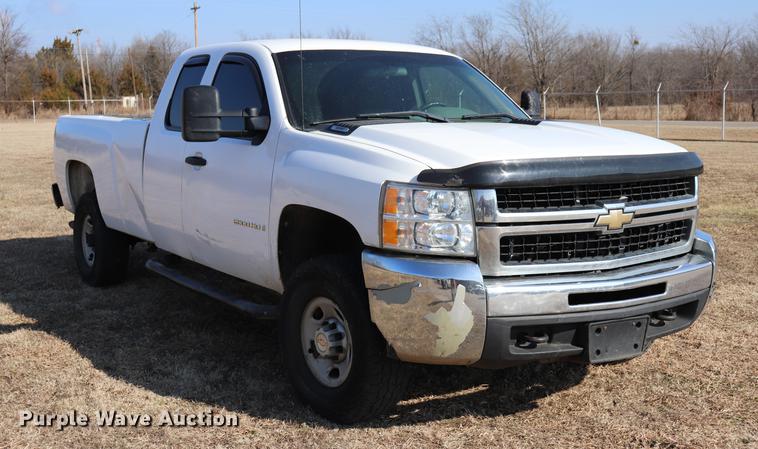 image for item EC9427 2009 Chevrolet Silverado 2500HD Ext. Cab pickup truck