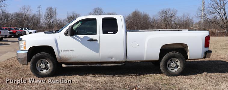 image for item EC9427 2009 Chevrolet Silverado 2500HD Ext. Cab pickup truck