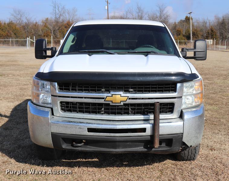 image for item EC9428 2009 Chevrolet Silverado 2500HD Ext. Cab pickup truck