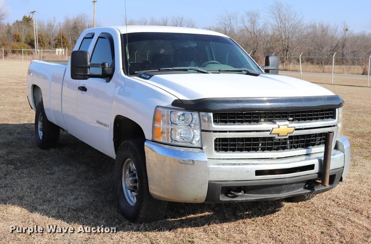 image for item EC9428 2009 Chevrolet Silverado 2500HD Ext. Cab pickup truck