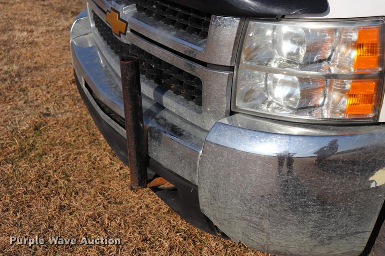 image for item EC9428 2009 Chevrolet Silverado 2500HD Ext. Cab pickup truck