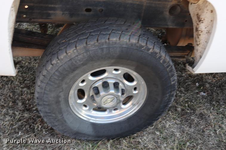 image for item EC9428 2009 Chevrolet Silverado 2500HD Ext. Cab pickup truck