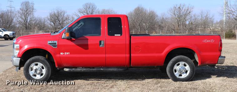 image for item EC9429 2010 Ford F250 Super Duty XLT Super Cab pickup truck