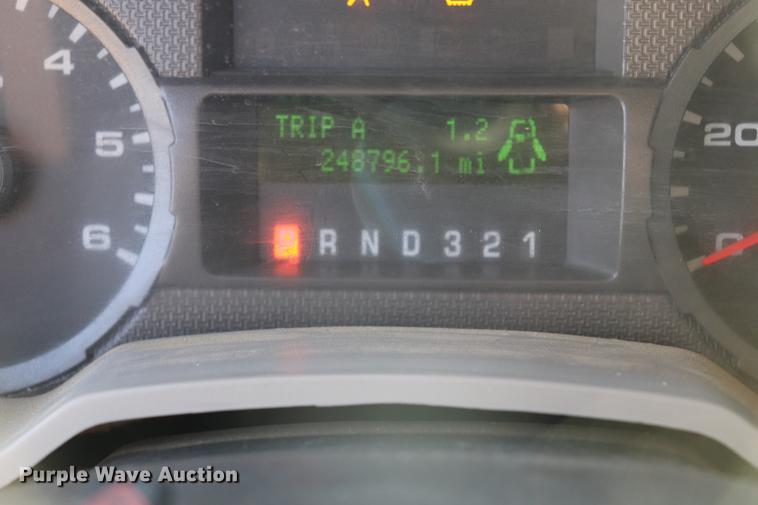 image for item EC9429 2010 Ford F250 Super Duty XLT Super Cab pickup truck