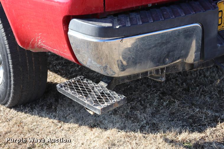 image for item EC9429 2010 Ford F250 Super Duty XLT Super Cab pickup truck