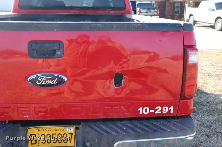 image for item EC9429 2010 Ford F250 Super Duty XLT Super Cab pickup truck