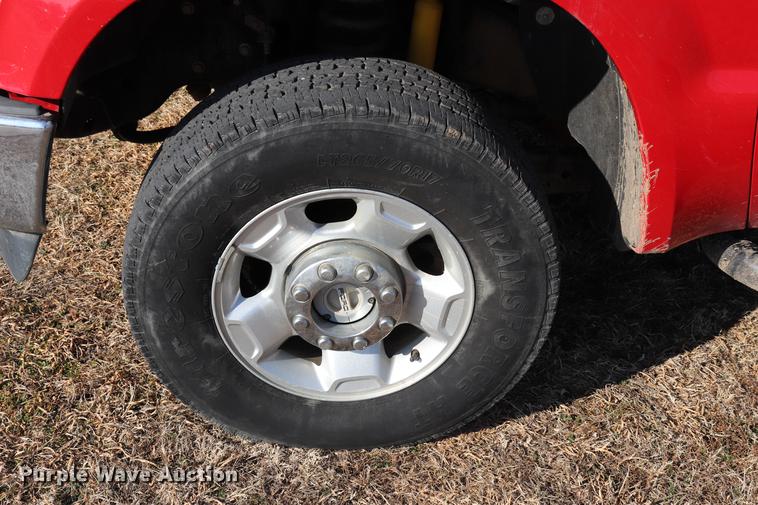 image for item EC9429 2010 Ford F250 Super Duty XLT Super Cab pickup truck