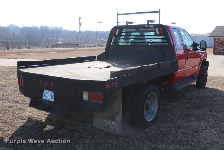 image for item EC9430 2007 Ford F450 Super Duty Super Cab flatbed truck