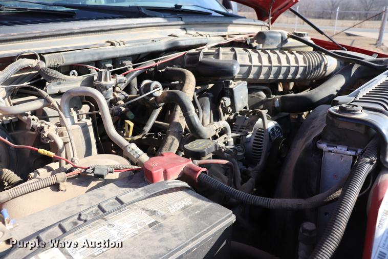 image for item EC9430 2007 Ford F450 Super Duty Super Cab flatbed truck