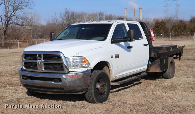 image for item EC9431 2012 Dodge Ram 3500 Crew Cab flatbed pickup truck