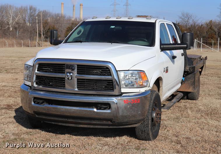image for item EC9431 2012 Dodge Ram 3500 Crew Cab flatbed pickup truck