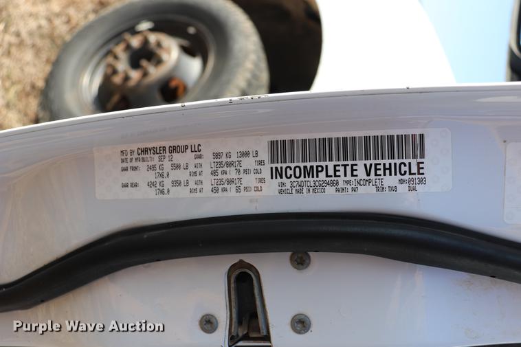 image for item EC9431 2012 Dodge Ram 3500 Crew Cab flatbed pickup truck