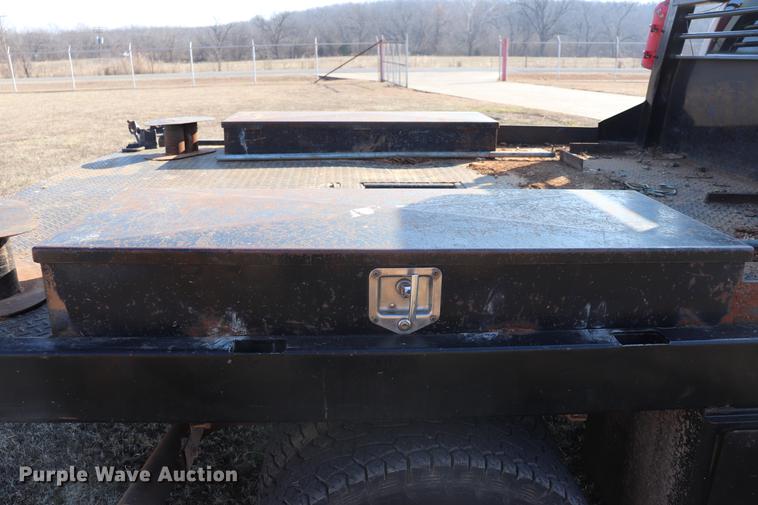 image for item EC9431 2012 Dodge Ram 3500 Crew Cab flatbed pickup truck