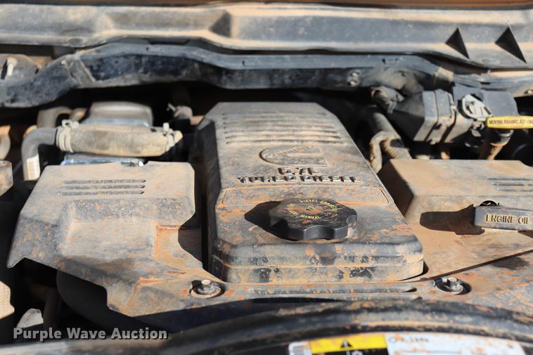 image for item EC9431 2012 Dodge Ram 3500 Crew Cab flatbed pickup truck