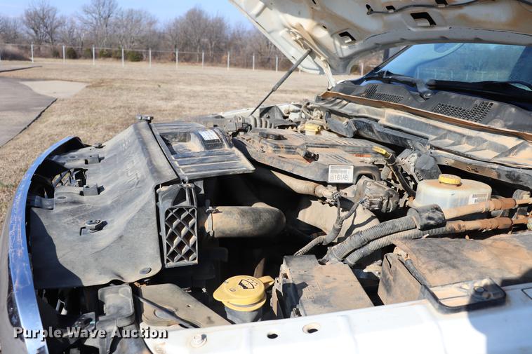 image for item EC9431 2012 Dodge Ram 3500 Crew Cab flatbed pickup truck