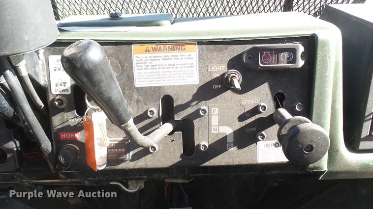 image for item ED9083 2000 Kawasaki Mule utility vehicle