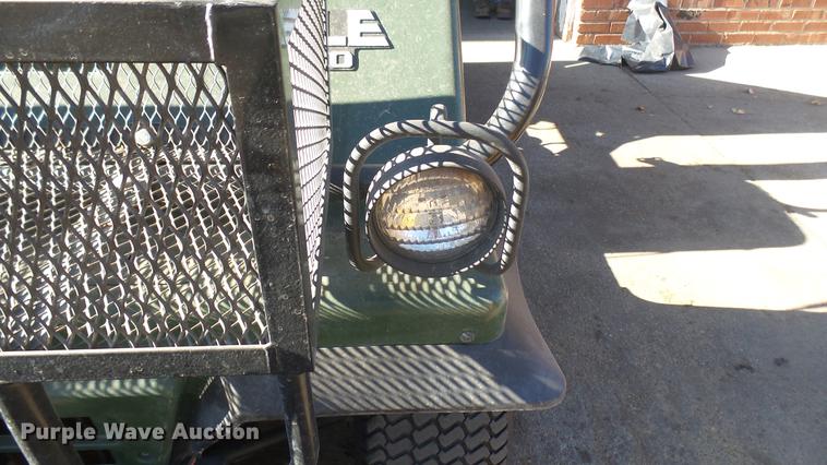 image for item ED9083 2000 Kawasaki Mule utility vehicle